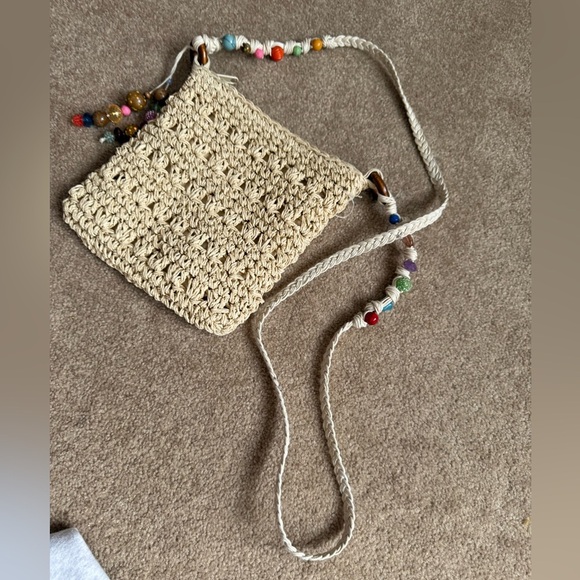 Cappelli Straworld: Strawlike Glass Beaded crossbody purse - Picture 3 of 4